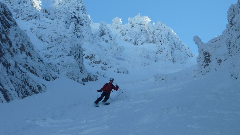 #11 Haut du couloir : pas du tres grand ski mais de la tres grande ambiance Haut du couloir : pas du tres grand ski mais de la tres grande ambiance