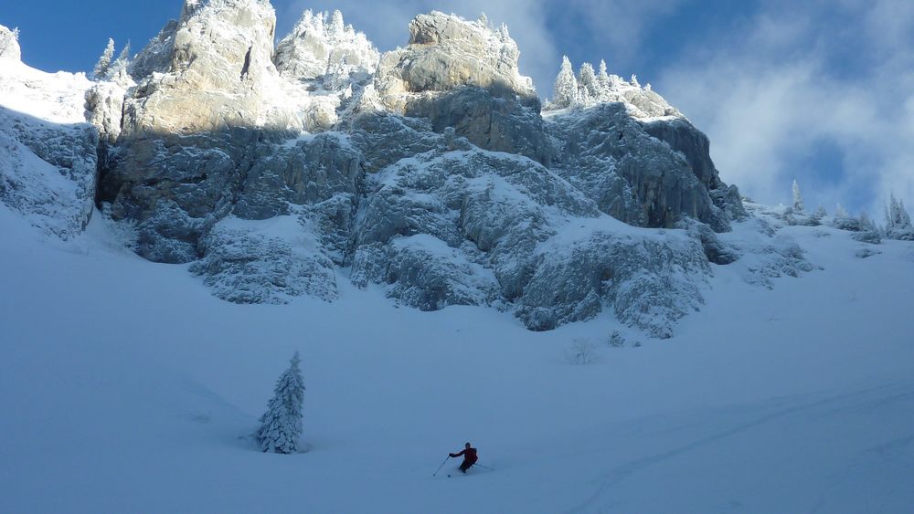 #5 Couloir NO : Manu lache les skis, ça glisse tout seul Couloir NO : Manu lache les skis, ça glisse tout seul
