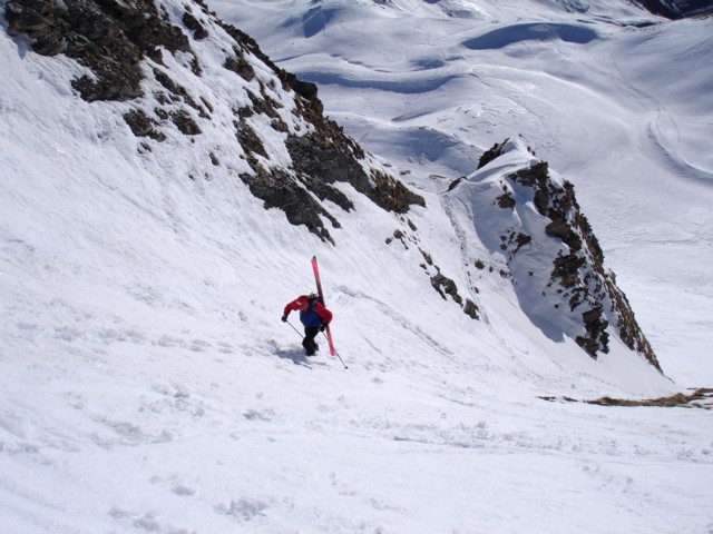 #2 Montée du couloir : De bonnes marches pour gravir ce couloir Montée du couloir : De bonnes marches pour gravir ce couloir
