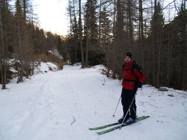 #6 La piste enneigée de salèse : Peu de neige en cette fin 2006 !!! Mais on peut tout de même skier jusqu La piste enneigée de salèse : Peu de neige en cette fin 2006 !!! Mais on peut tout de même skier jusqu'au parking d'été !