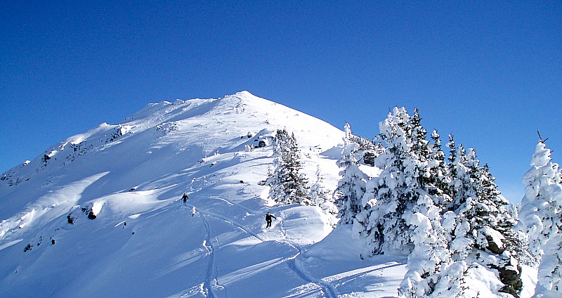 #14 Descente au soleil : Retour au col 1970 Descente au soleil : Retour au col 1970