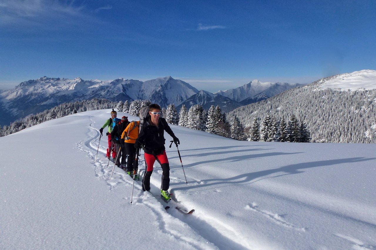 #4 Sur la crête : De longs relais à la trace pour Thomas. Sur la crête : De longs relais à la trace pour Thomas.