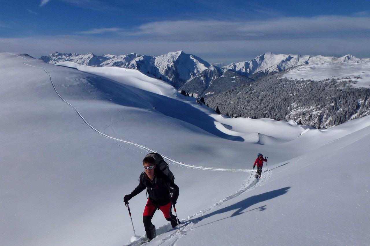 #8 Direction le lac de la Thuile : Sur un parcours valloné. Direction le lac de la Thuile : Sur un parcours valloné.