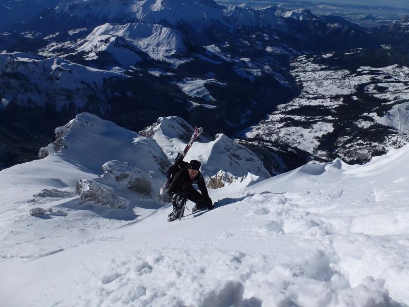 #5 L L'Etale, pointe Sud ,couloir W : Encore quelques mètres pour Mathieu
