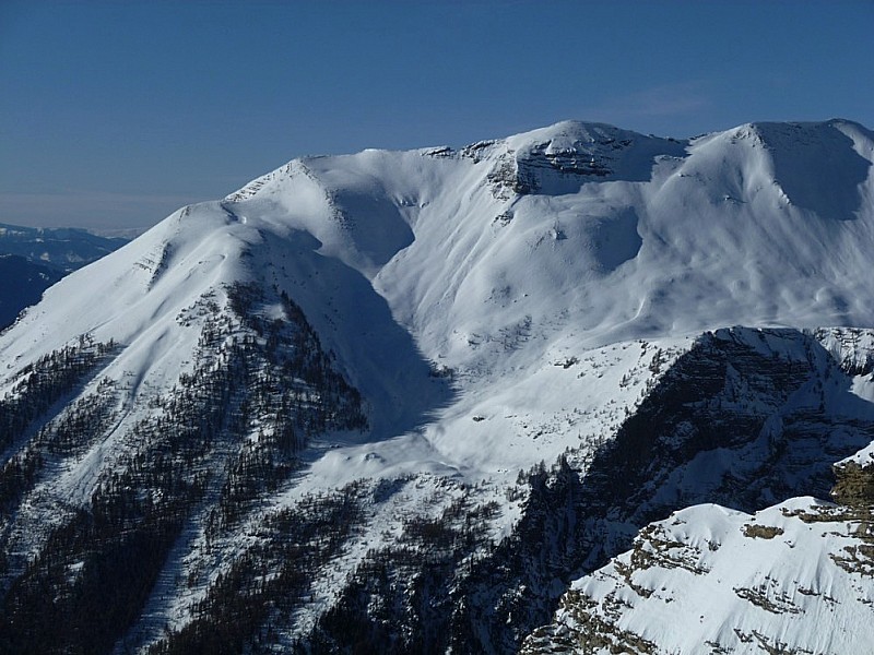 #5 Tête de Clotinaille : de loin la partie haute semblait douteuse, confirmation sur place par Jean05 <http://www.skitour.fr/sorties/tete-de-clotinaille,45473.html#sortie> Tête de Clotinaille : de loin la partie haute semblait douteuse, confirmation sur place par Jean05 <http://www.skitour.fr/sorties/tete-de-clotinaille,45473.html#sortie>