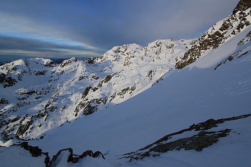 #4 Collet : Wow superbe vue côté Nord depuis le collet sous la Pointe de Jasse Bralard, ça donne envie!! Collet : Wow superbe vue côté Nord depuis le collet sous la Pointe de Jasse Bralard, ça donne envie!!