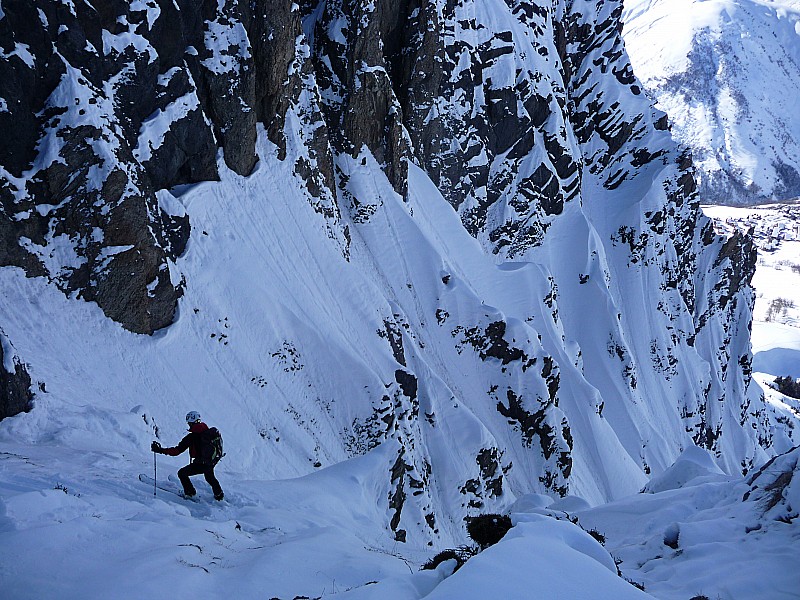 #4 Entrée du couloir : caillasse Entrée du couloir : caillasse