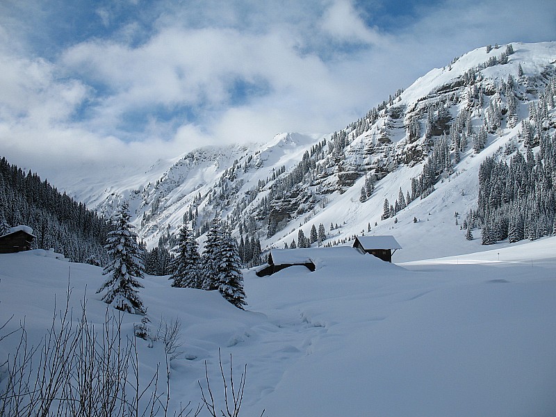 #2 combe des Foges : Passage vers les chalets de Gers combe des Foges : Passage vers les chalets de Gers