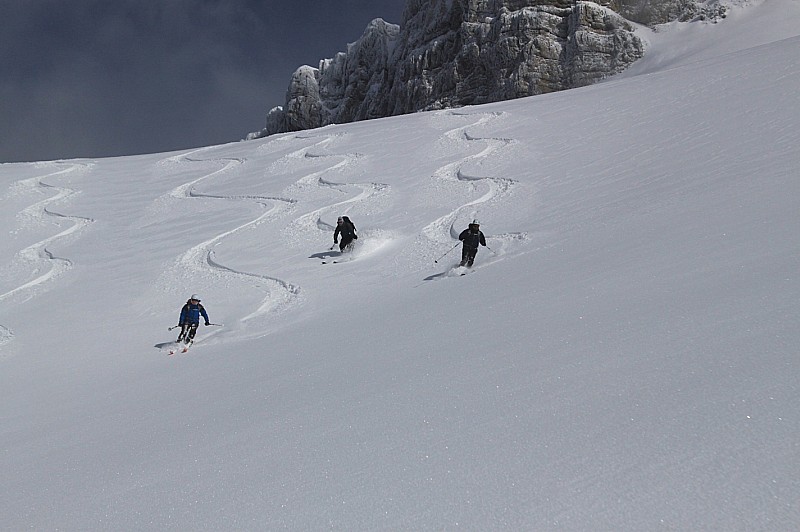 #4 Première descente : Une belle équipe pour une belle descente! Première descente : Une belle équipe pour une belle descente!