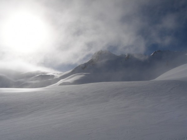 #7 Seuls au monde : Il y a des moments comme ça où on voudrait croire qu Seuls au monde : Il y a des moments comme ça où on voudrait croire qu'on n'est pas en train de la déglinguer, notre planète...