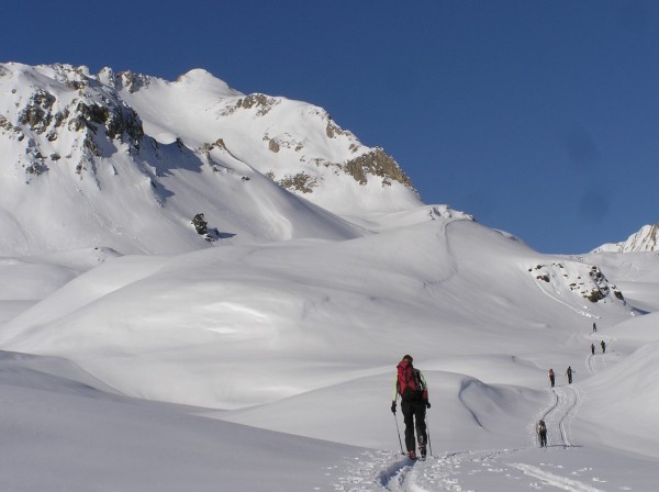 #1 Scéance ski de fond : Scéance de ski de fond au-dessus du fort. Les cafards à l Scéance ski de fond : Scéance de ski de fond au-dessus du fort. Les cafards à l'assaut du Roc d'enfer... vu qu'ils ne sont pas foutus de lire une carte, ils suivent les traces...