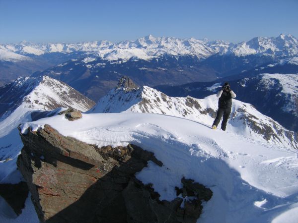 #7 Au sommet : Belle vue panoramique avec notamment un beau point de vue sur toute la Lauzière. Et aussi sur les belles remontée mécaniques de St François Longchamp et Valmorel !!! Au sommet : Belle vue panoramique avec notamment un beau point de vue sur toute la Lauzière. Et aussi sur les belles remontée mécaniques de St François Longchamp et Valmorel !!!