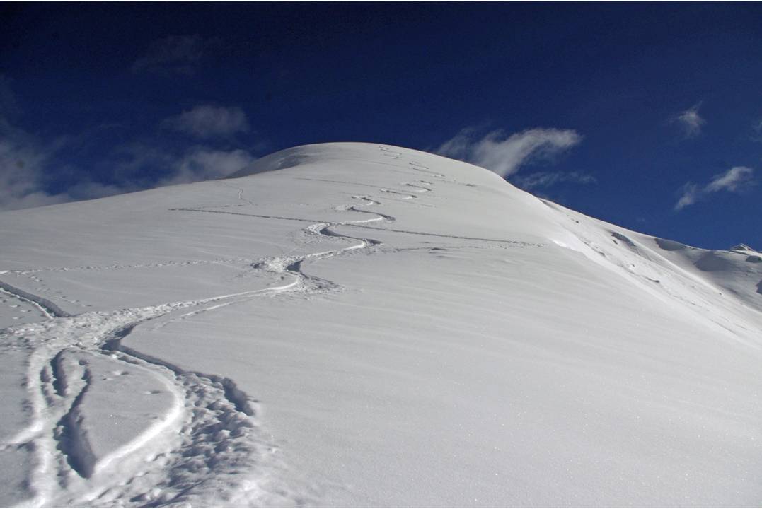 #4 Ressaut : Trace ascendante et godille du traceur... dans le ressaut principal. Ressaut : Trace ascendante et godille du traceur... dans le ressaut principal.
