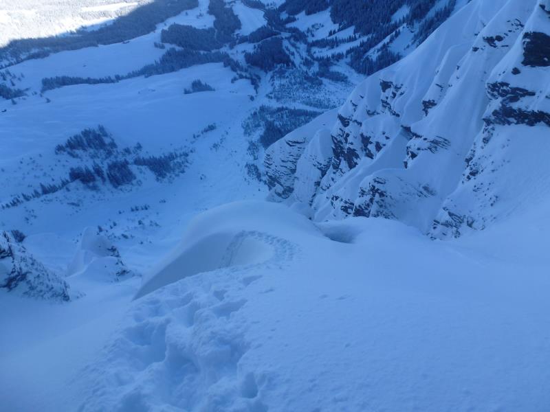 #4 Aiguille croche Face N : un coup d Aiguille croche Face N : un coup d'œil dans le retro