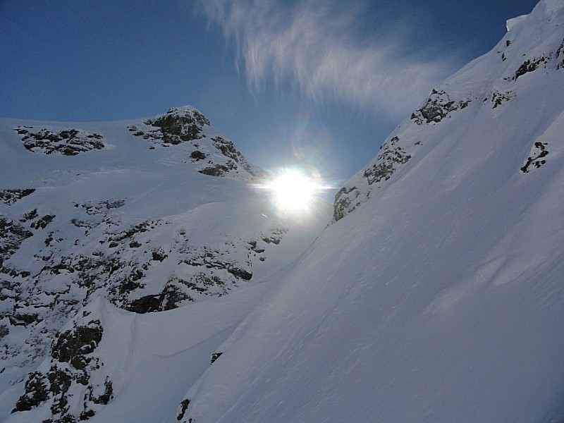 #8 Barlet couloir E : Ambiance très alpine dans le couloir Barlet couloir E : Ambiance très alpine dans le couloir