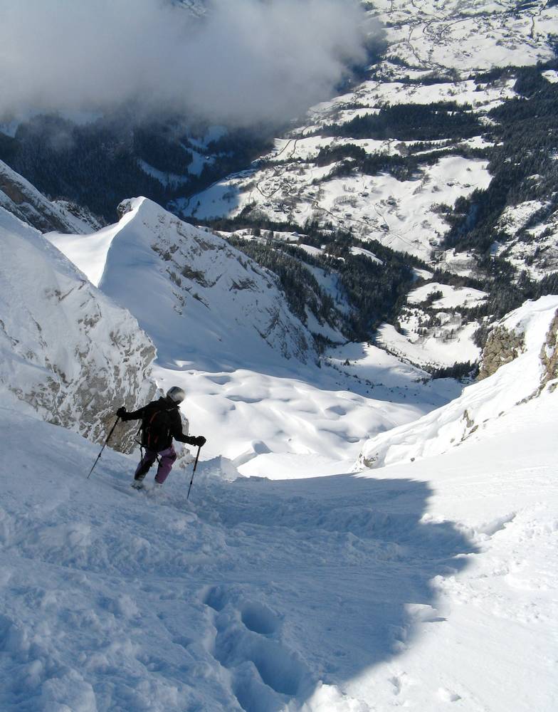 #10 L L'Etale : Gaëlle dans le haut du Couloir W de la Pointe S
