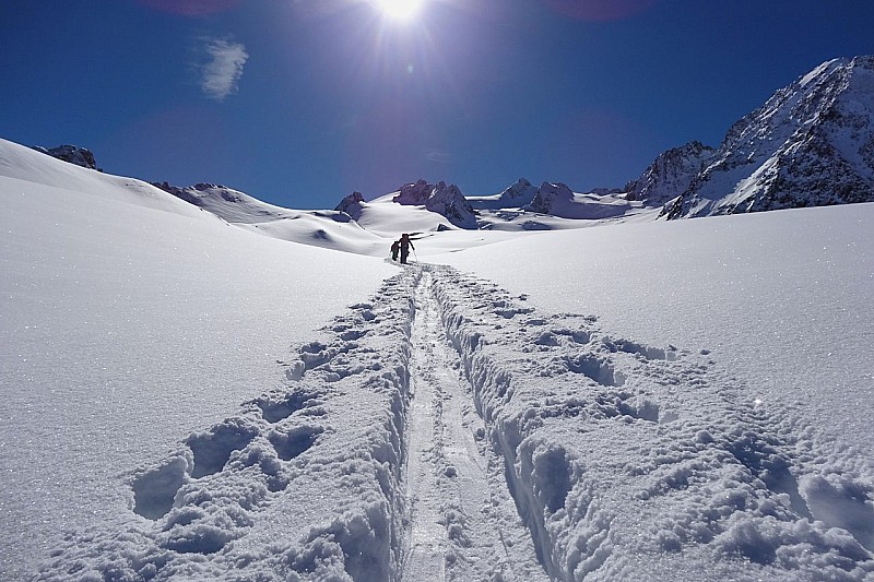 #6 Quelle trace : Une tranchée utilisée à la montée et à la descente Quelle trace : Une tranchée utilisée à la montée et à la descente