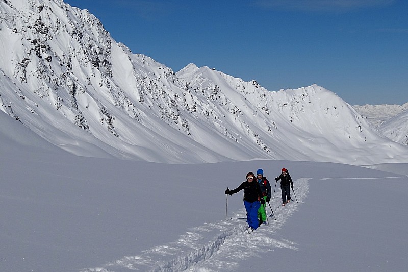 #5 Approche du glacier : L Approche du glacier : L'arrière garde