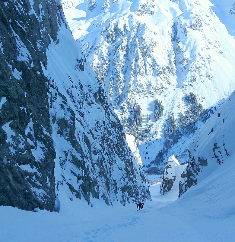 #2 Excellente neige à venir : couloir sain Excellente neige à venir : couloir sain