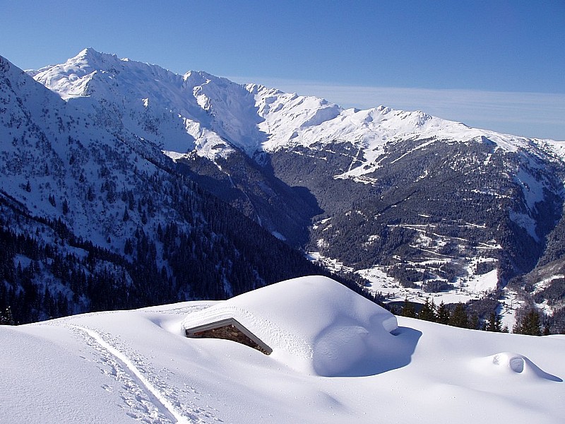 #3 chalet de la Petite Valloire : Bien enfoui chalet de la Petite Valloire : Bien enfoui