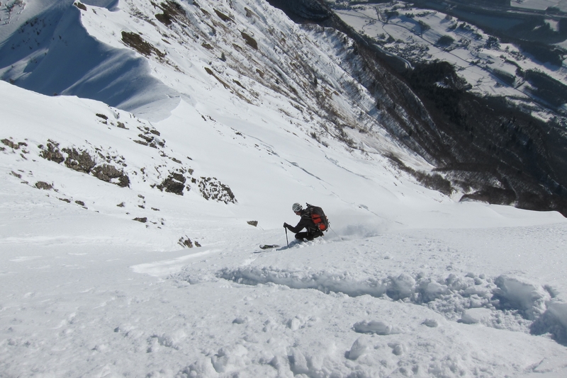 Pointe des Arces : Dans le haut de la face.