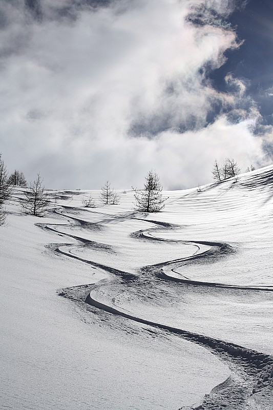 #9 la preuve... : ... qu la preuve... : ... qu'on se fait plaisir ! par contre c'est pas encore aujourd'hui si je vais savoir si mes nouveaux skis sont extras où si c'est parce que la neige est encore une fois exceptionnelle, quelle saison... ;-)