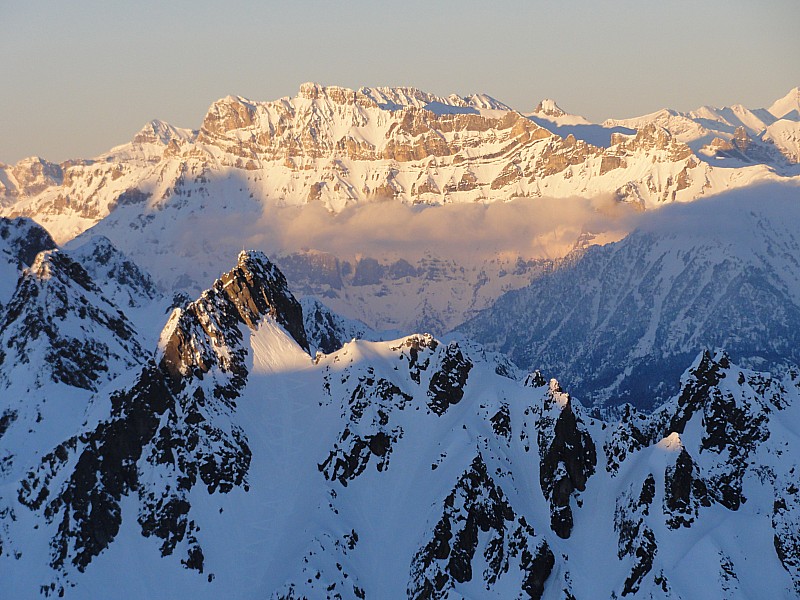 #14 Lumières rasante sur la Suisse : Il est temps de rentrer Lumières rasante sur la Suisse : Il est temps de rentrer