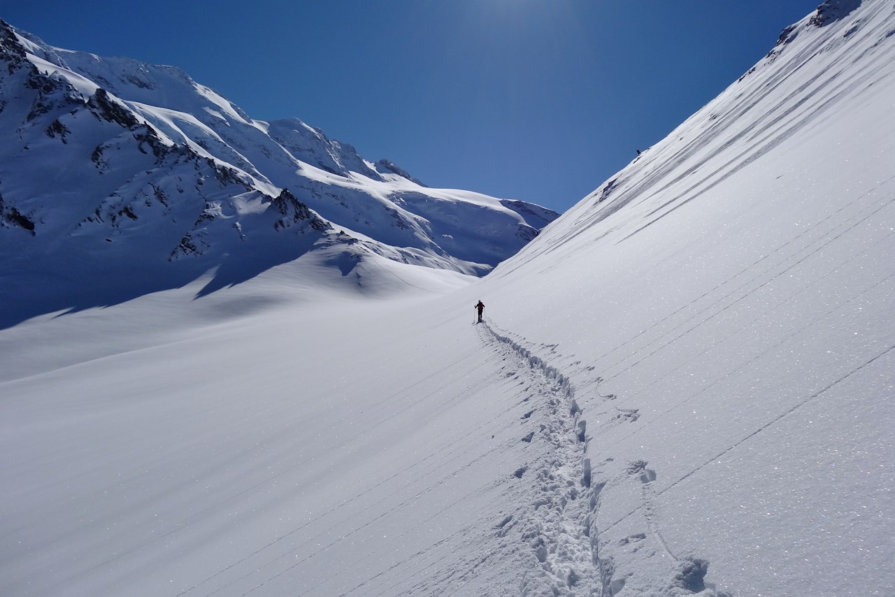 #6 Traversée versant Est : Pour rejoindre le col du Vallonnet. Traversée versant Est : Pour rejoindre le col du Vallonnet.