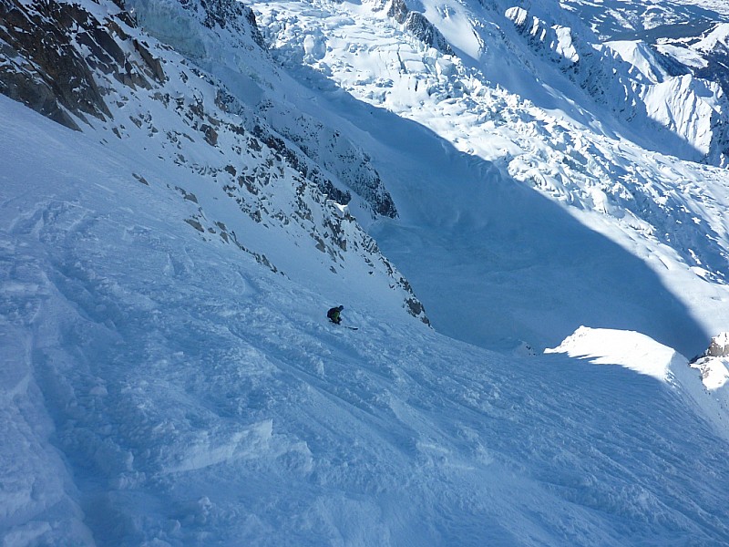 #8 Couloir des Cosmiques : Dans le bas du couloir. Couloir des Cosmiques : Dans le bas du couloir.