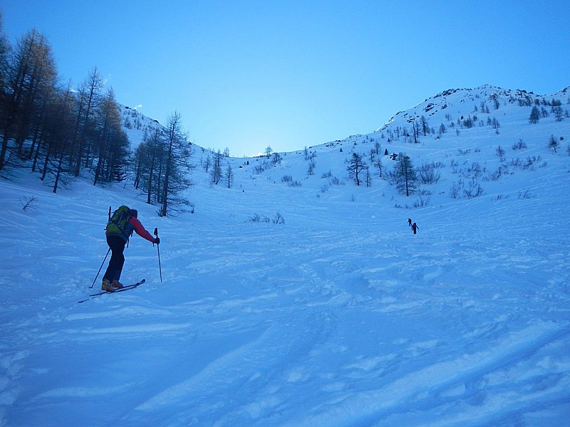 #1 Sous le col : Bien tracé ! Sous le col : Bien tracé !