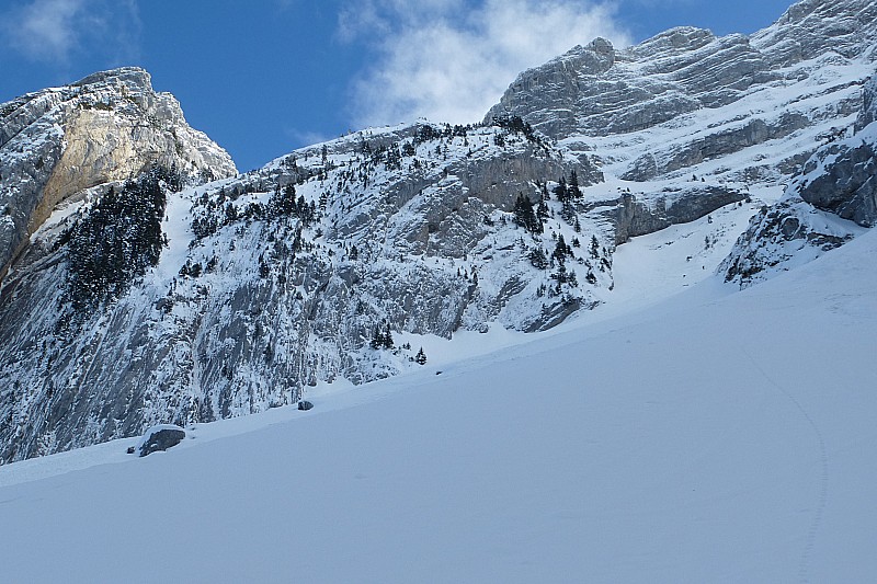 #2 petit bargy combe nord : bas de la combe petit bargy combe nord : bas de la combe