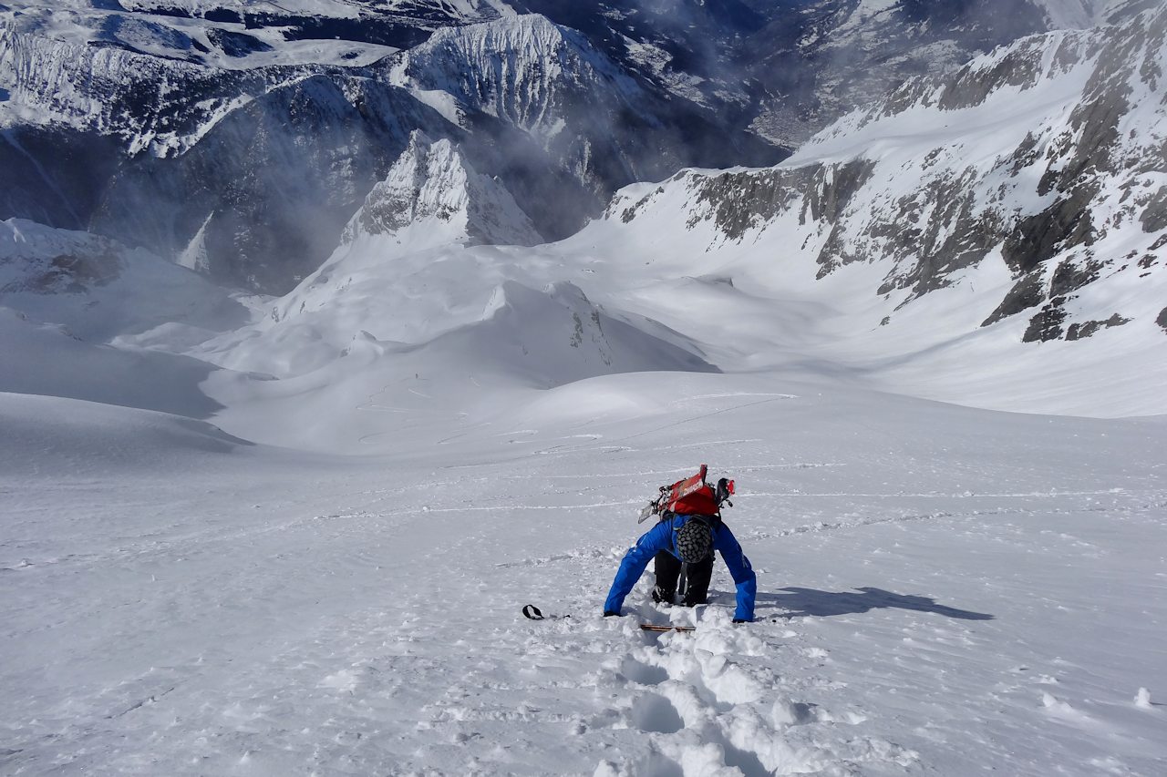 #15 Au pied du passage raide : Gros brassage. Au pied du passage raide : Gros brassage.