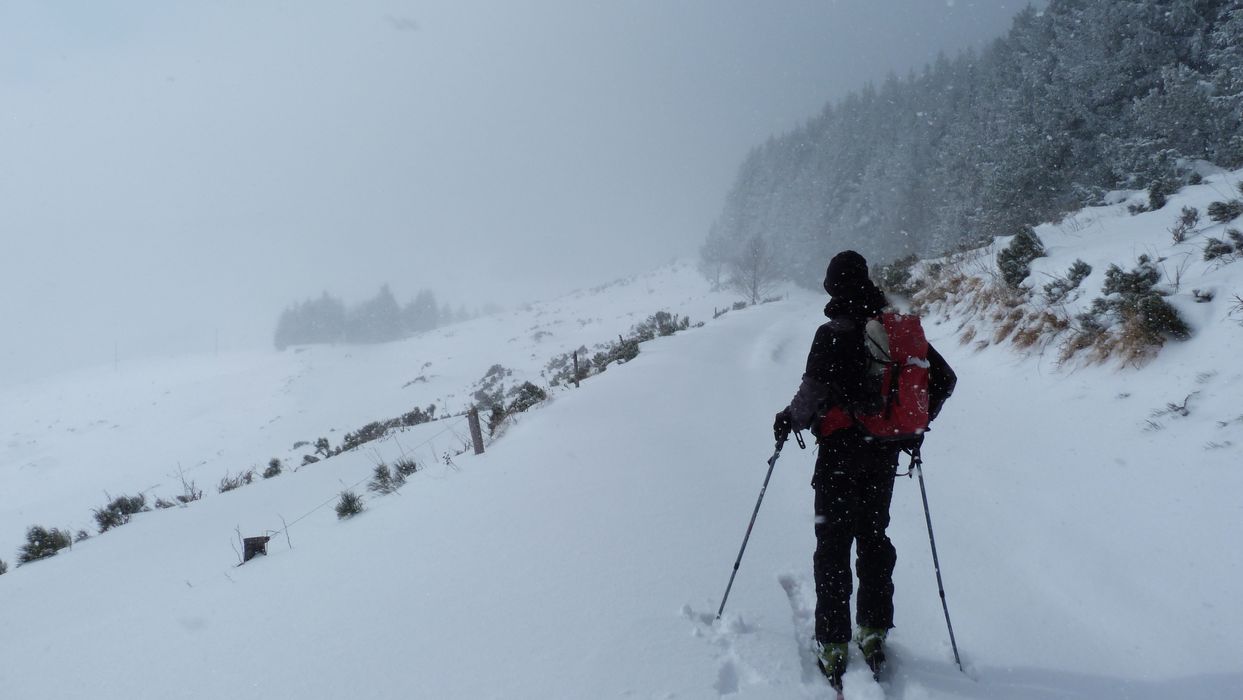 #2 Sentier du Tour du Mézenc : Nous recherchons les abris naturels Sentier du Tour du Mézenc : Nous recherchons les abris naturels