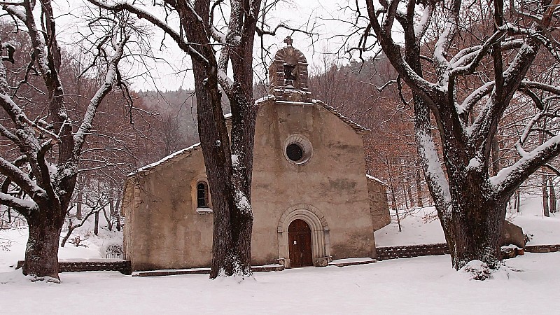 #1 Datant du 13è siècle : la chapelle de ND de Lure Datant du 13è siècle : la chapelle de ND de Lure
