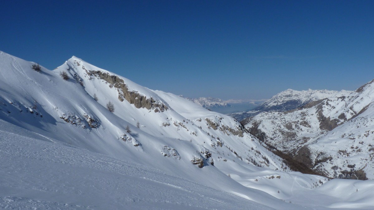 #2 La petite Aiguille : Et la haute selle La petite Aiguille : Et la haute selle