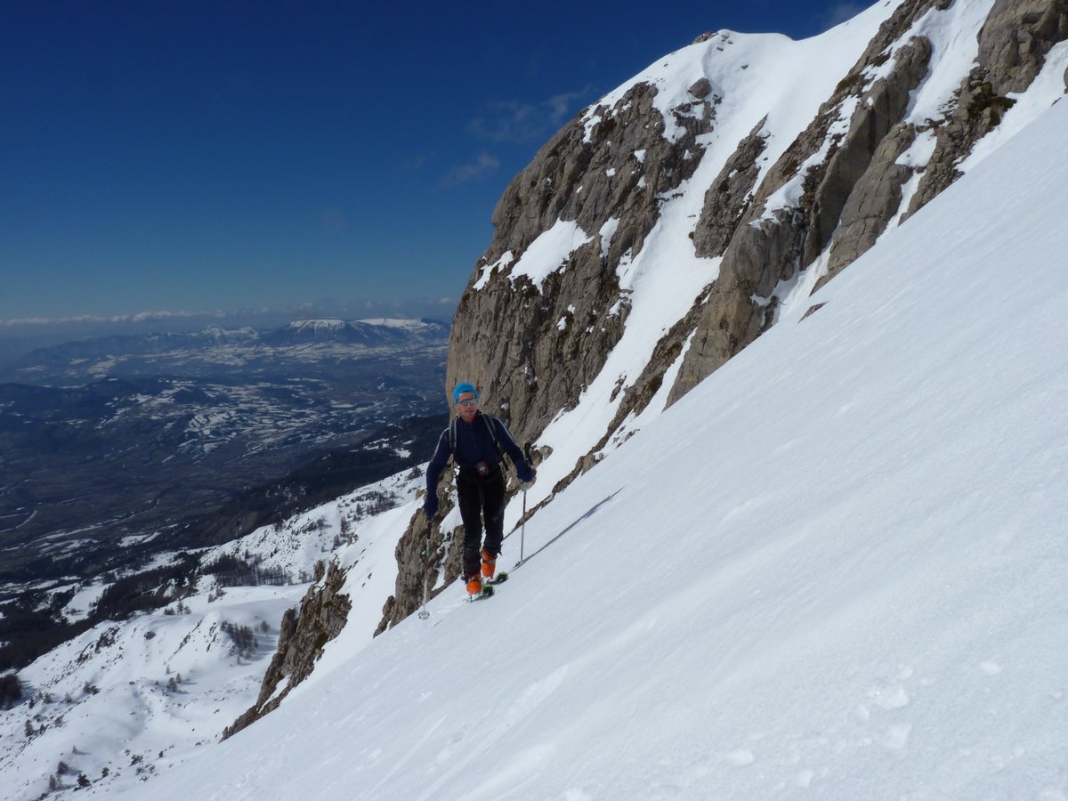 #2 Un petit peu plus haut : Je prend plaisir à monter Un petit peu plus haut : Je prend plaisir à monter