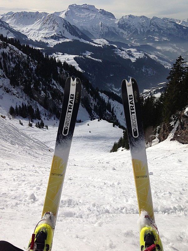 #6 PAUSE : petite pause bronzette au pied du couloir chauchefoin... jolie vue! et non je fais pas de pub PAUSE : petite pause bronzette au pied du couloir chauchefoin... jolie vue! et non je fais pas de pub