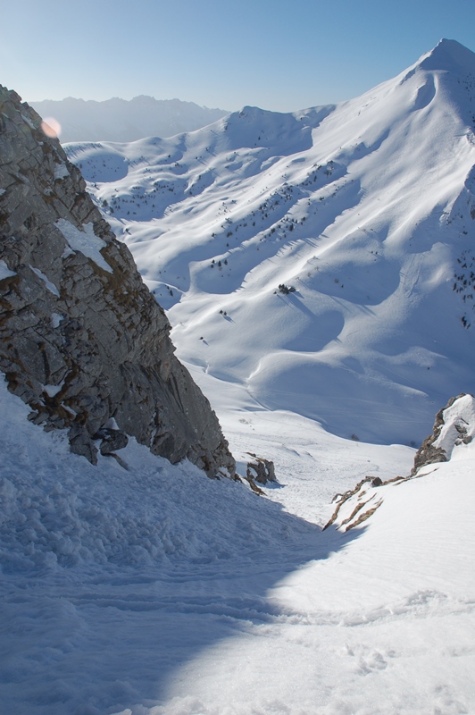 #3 La tronche du couloir SW : AU pied, des boules La tronche du couloir SW : AU pied, des boules