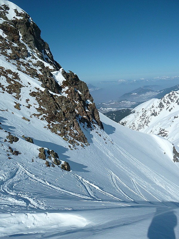 #6 col des Lances : La belle trace de montée (et les coulées qu col des Lances : La belle trace de montée (et les coulées qu'elle traverse).
