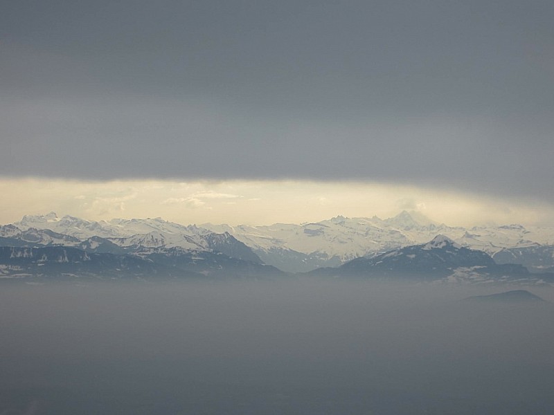 #2 le foehn et ses belles lumière : et ses belles lumières sur le MT Blanc le foehn et ses belles lumière : et ses belles lumières sur le MT Blanc