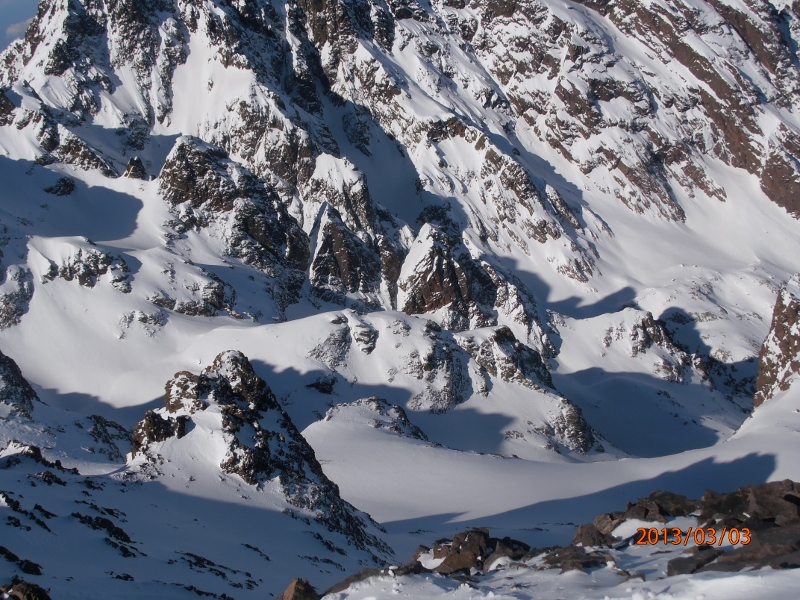 #32 Pointe des éboulis : Les magnifiques pentes nord-ouest du Monte Cinto Pointe des éboulis : Les magnifiques pentes nord-ouest du Monte Cinto