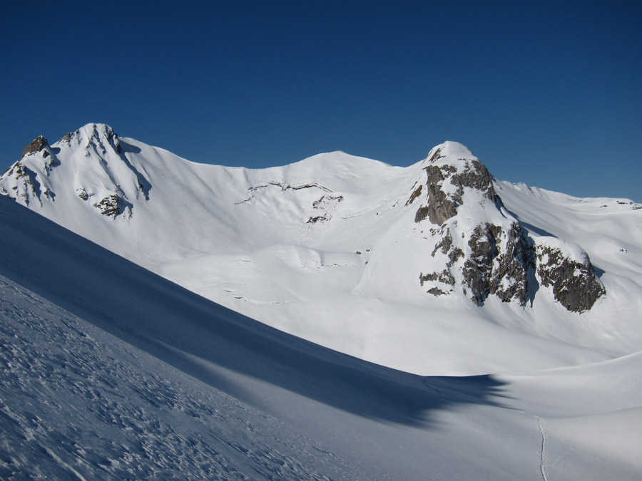 #4 Les 2 prochains sommets : mont Coin et pointe 2492 Les 2 prochains sommets : mont Coin et pointe 2492