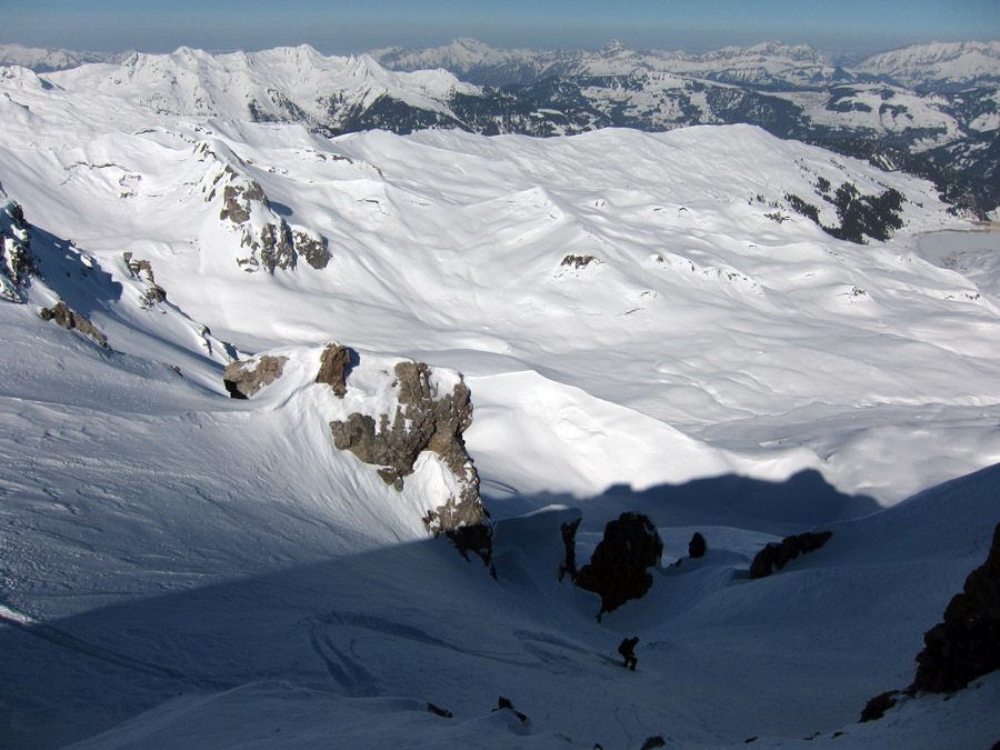 #2 Roc de la Charbonnière : début de la descente de la face NW par un petit couloir repéré par Joseph Roc de la Charbonnière : début de la descente de la face NW par un petit couloir repéré par Joseph