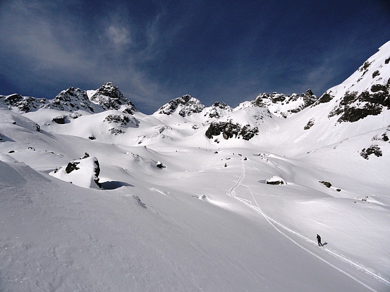 #1 Ferrouillet pointe centrale S : En direction de la Brêche de Roche Fendue Ferrouillet pointe centrale S : En direction de la Brêche de Roche Fendue