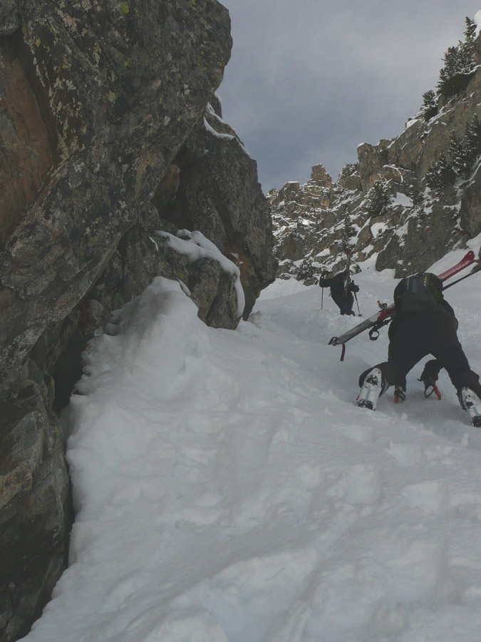 #5 Bas couloir : Un départ un poil raide, et Clapierre est a(u) poil ;-) Bas couloir : Un départ un poil raide, et Clapierre est a(u) poil ;-)