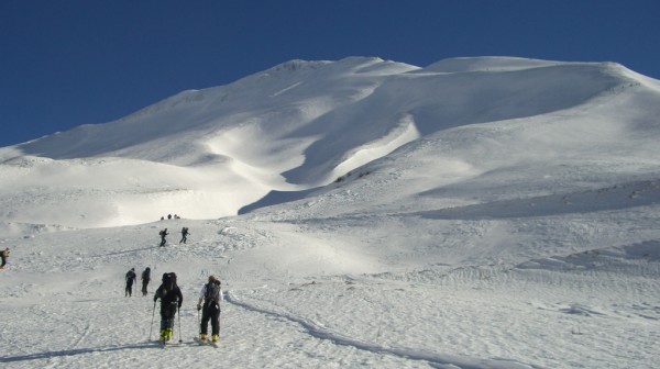 #4 Côte Belle : Bonne neige dans la pente sommitale. Côte Belle : Bonne neige dans la pente sommitale.