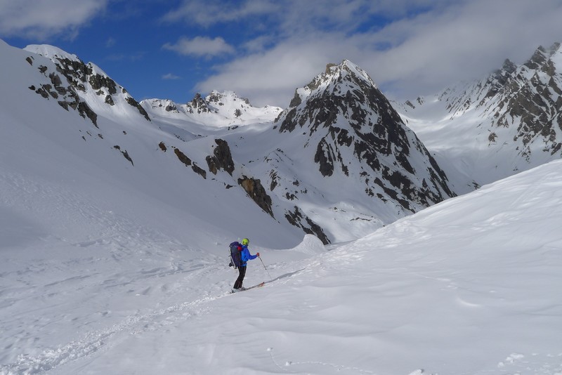 Descente sur le refuge de la Balme