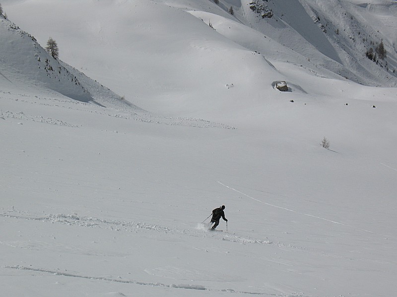 #1 marc dans la descente : sous le col...que du bon! marc dans la descente : sous le col...que du bon!