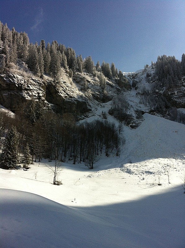 #2 Coulée dans couloir Nord-Est : Trop raide sans corde ce passage... Coulée dans couloir Nord-Est : Trop raide sans corde ce passage...