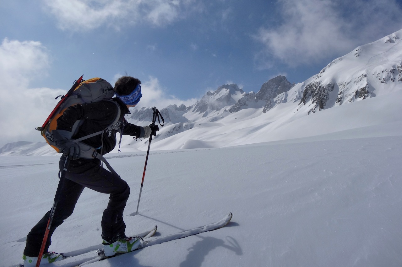 De superbes paysages : Devant le grand pic et l'aiguille de la Balme.